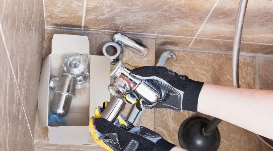 Expert Emergency Roof Repairs services in Wellesley Hills, MA